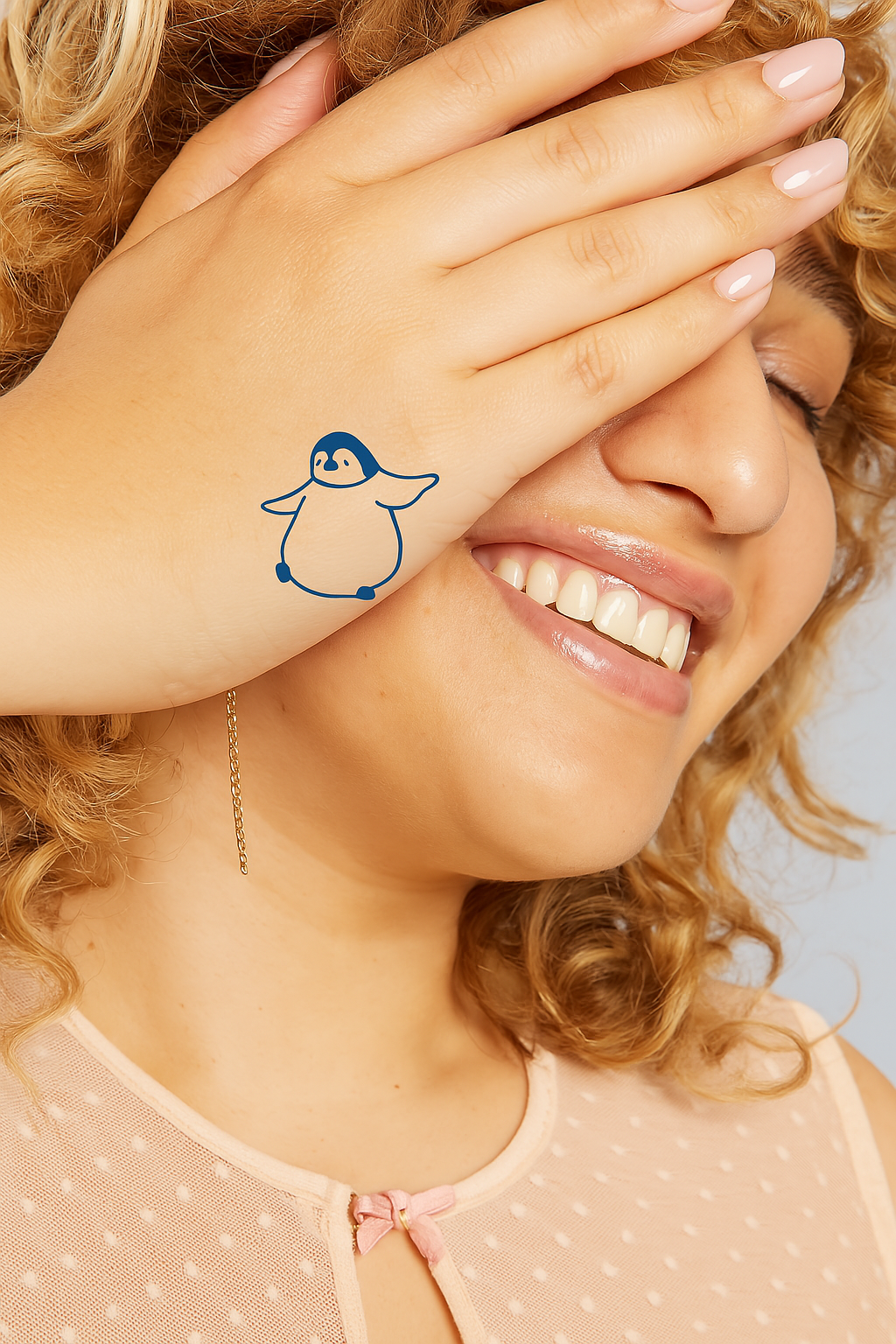 Pinguin – Tatuaje Temporare Jucăușe cu Tematică Polară

